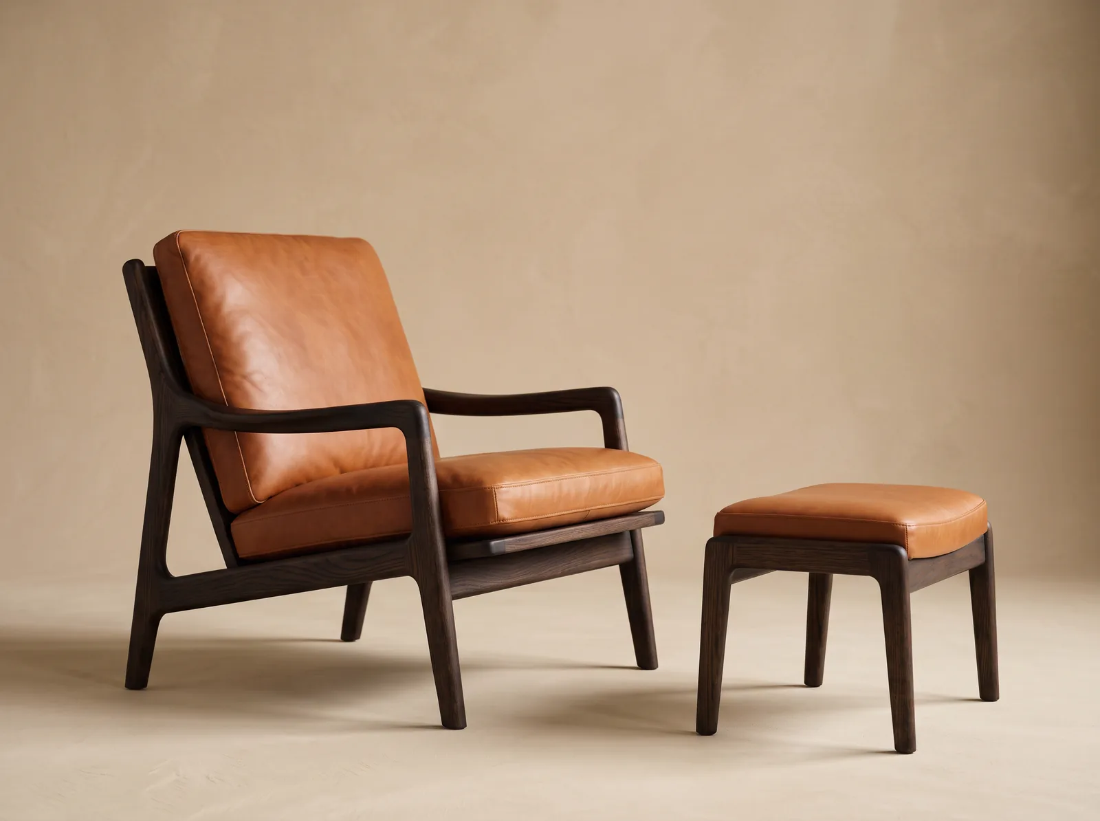 Siesta lounge chair with ottoman
